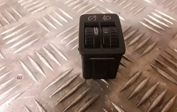 Volkswagen PASSAT B6 Headlight level height control switch 3C0941333A