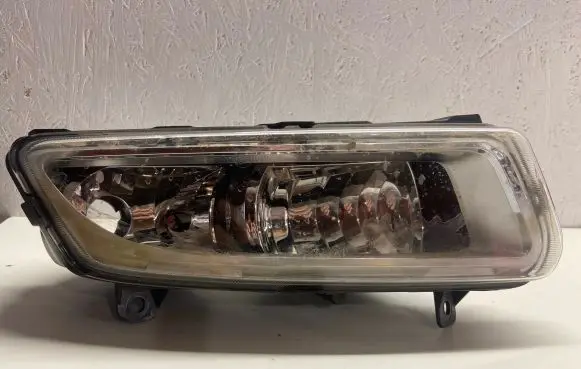 Volkswagen Polo V 6R Front fog light 17416202