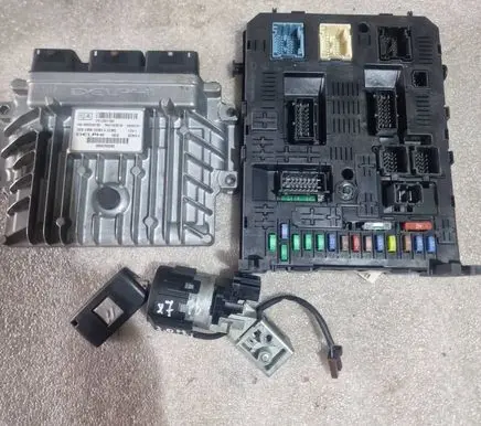 Citroen C5 Engine ECU kit and lock set 9663548180 9666266580 R0413C021B