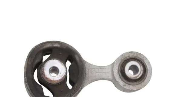 Honda CR-V Engine mount bracket