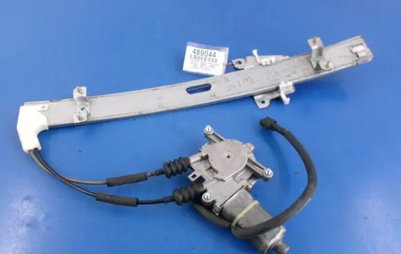 KIA Rio Front door window regulator with motor