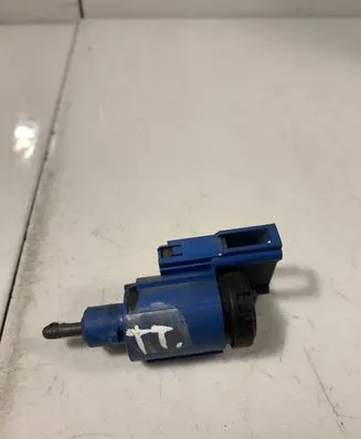 Clutch pedal sensor