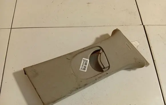 Renault Laguna III (B) pillar trim (top) 769130001r