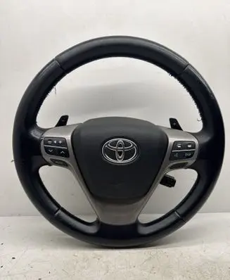 Toyota Avensis T270 Steering wheel