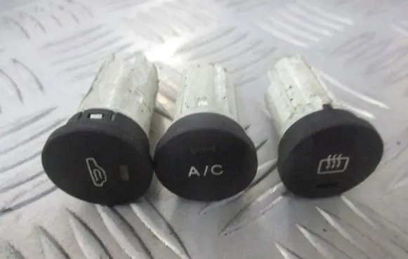 KIA Ceed Interior fan control switch 