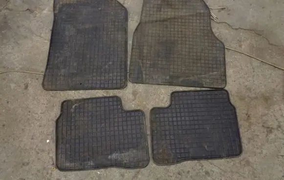 KIA Picanto Car floor mat set 