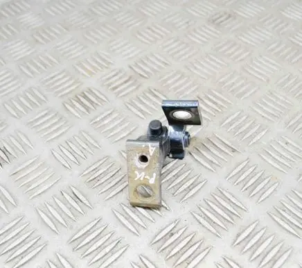 Skoda Karoq Front door upper hinge A046573 8X0831403E