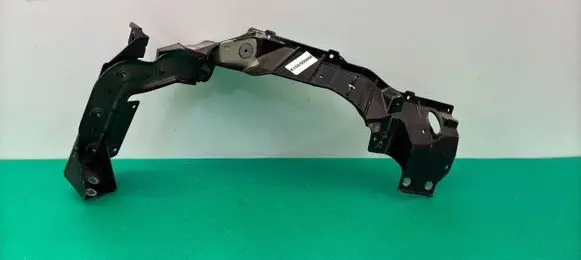 Maserati Ghibli Radiator support slam panel 670173055