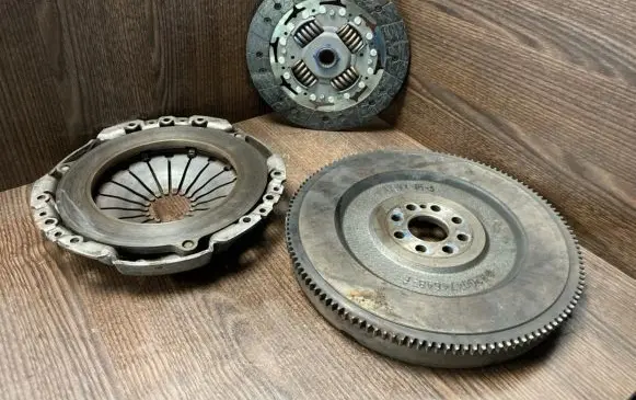 Renault Trafic II (X83) Flywheel 8200474648 324061610