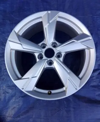 Audi A6 S6 C8 4K R18 alloy rim 