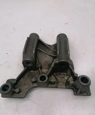 Volkswagen Transporter - Caravelle T5 Engine mounting bracket 070199343A