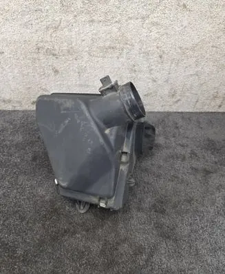 BMW 1 F20 F21 Air filter box 8601678 13718601678 72336580