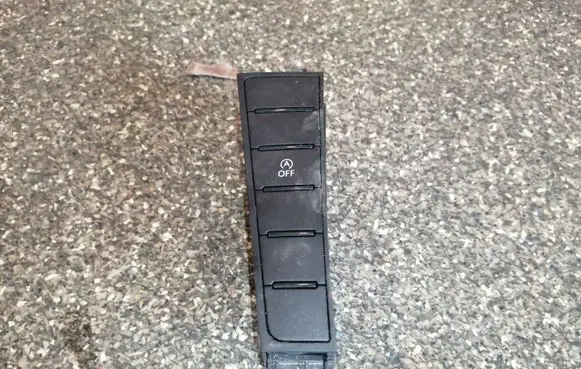 Volkswagen PASSAT CC ESP (stability program) switch 3AC927137J