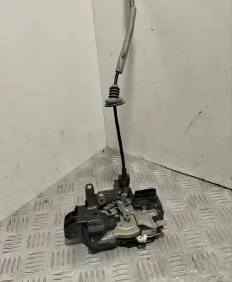 Volvo S90, V90 Front door lock 31349890