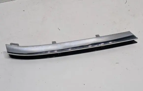 Volkswagen PASSAT B8 Front bumper splitter molding 3G8853241