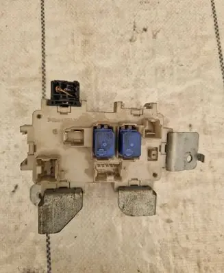 Nissan Murano Z50 Fuse module Am60a
