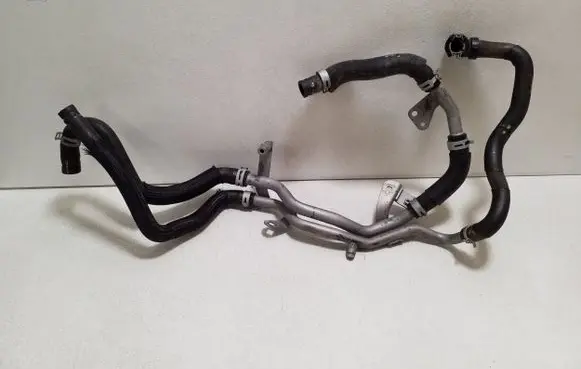Nissan Navara D23 Engine coolant pipe/hose