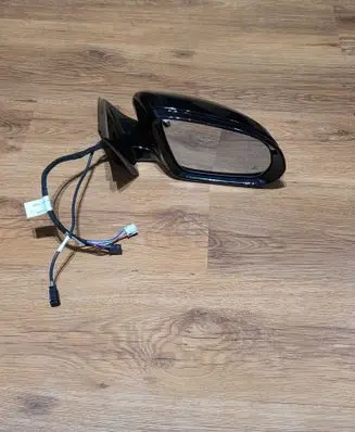 Front door electric wing mirror