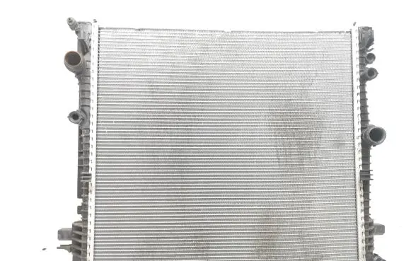 BMW X3 G01 Coolant radiator 8642742 21990210