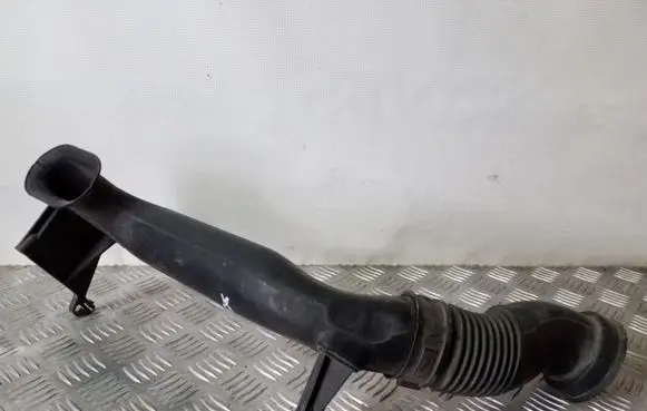 Opel Zafira A Air intake hose/pipe 9202936 90531007
