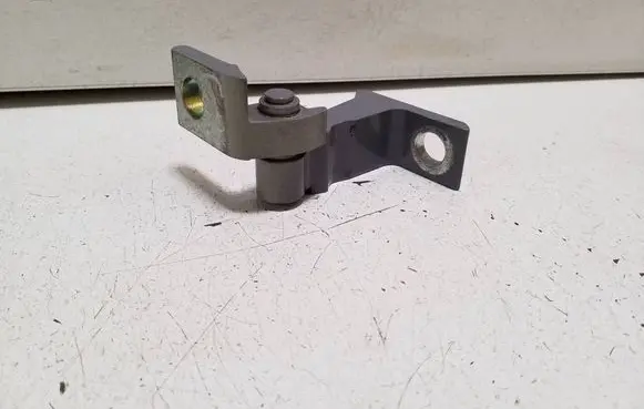 Cupra Born Rear door upper hinge 11A831408B 8V5833404D