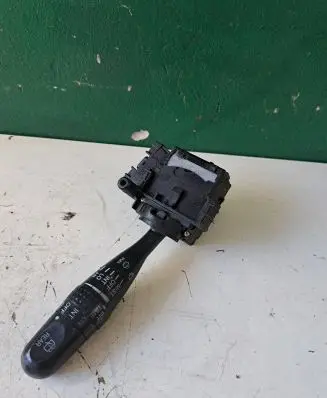 Suzuki Grand Vitara II Wiper control stalk NNLES