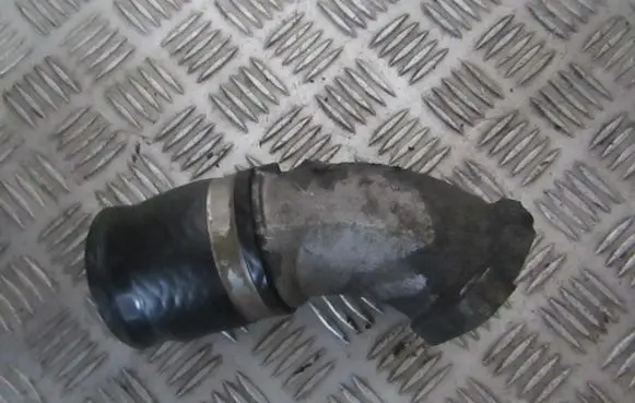 Mazda 6 Intercooler hose/pipe 140416