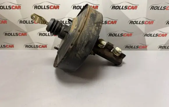 Mitsubishi L300 Master brake cylinder