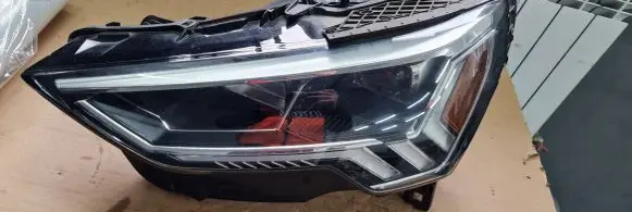 Audi Q3 F3 Headlight/headlamp 83A941033B 83A941773B