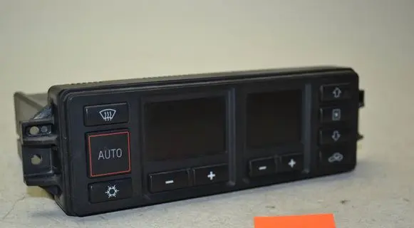 Audi A3 S3 8L Climate control unit 5HB00760804 8L0820043D