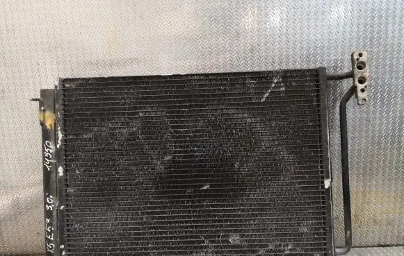 A/C cooling radiator (condenser)