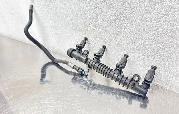 Opel Corsa C Fuel injectors set 0280151076