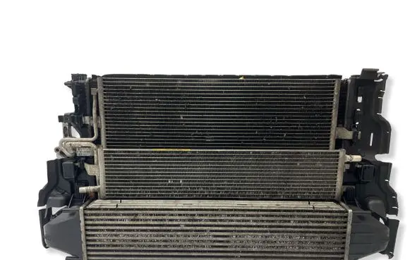 Volvo V60 Radiator set 31368445