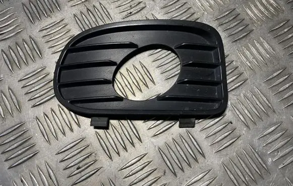 Opel Vectra B Front fog light trim/grill 90586628 2536308