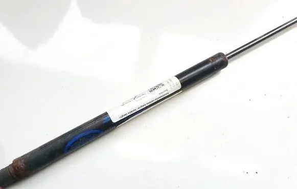 Land Rover Discovery 3 - LR3 Front bonnet/hood damper/strut BKK780010 01612113C