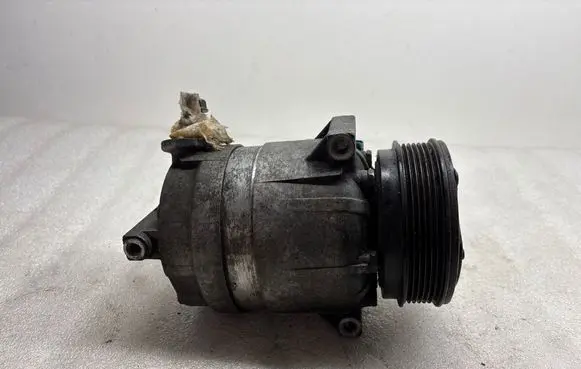 Opel Frontera B Air conditioning (A/C) compressor (pump)