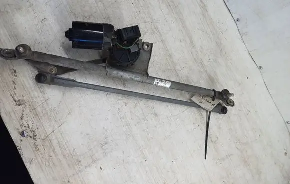 Opel Vectra B Front wiper linkage and motor 90504143 3397020388