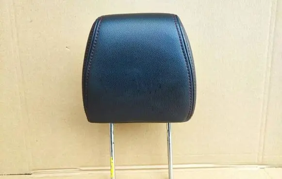 Ford Ecosport Front seat headrest 