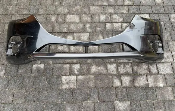 Mazda 3 III Front bumper BJS750031 T25S20