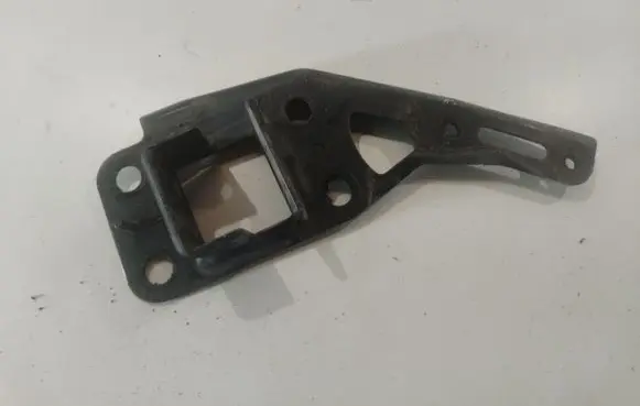 Audi A6 S6 C6 4F Radiator support slam panel bracket 4F0805499B