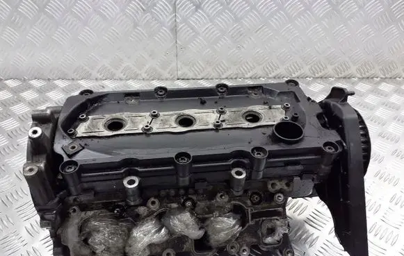 Audi A6 S6 C6 4F Engine head 1059353CS