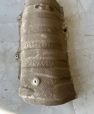 Toyota Prius (NHW20) Exhaust heat shield 