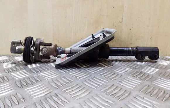 Steering column universal joint