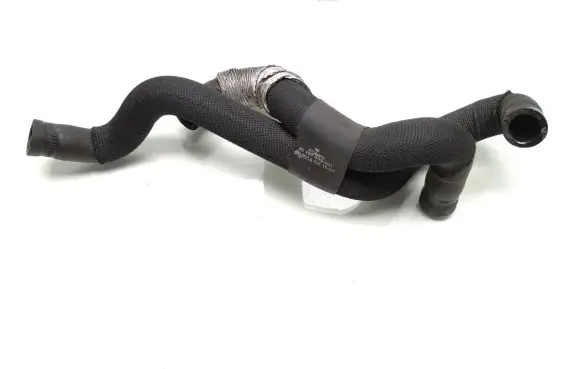 Volvo V60 Engine coolant pipe/hose 30757649