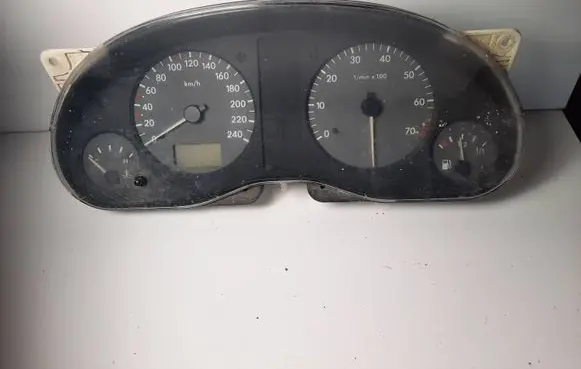 Volkswagen Sharan Speedometer (instrument cluster) 7M0919860F