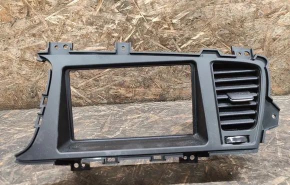 KIA Optima Radio/GPS head unit trim H7345 747402T510