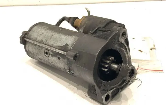 Renault Trafic II (X83) Starter motor D7R44