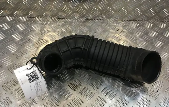 Audi A4 S4 B7 8E 8H Intercooler hose/pipe 8E0129615J