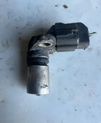 Toyota Land Cruiser (J120) Crankshaft position sensor 9091905052 0296001160