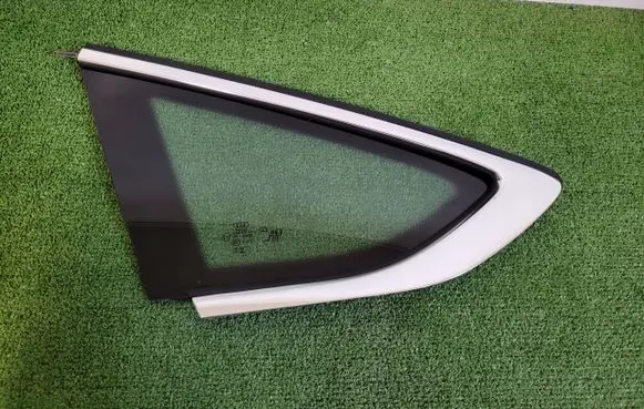 Audi A5 Rear side window 8W8845297A
